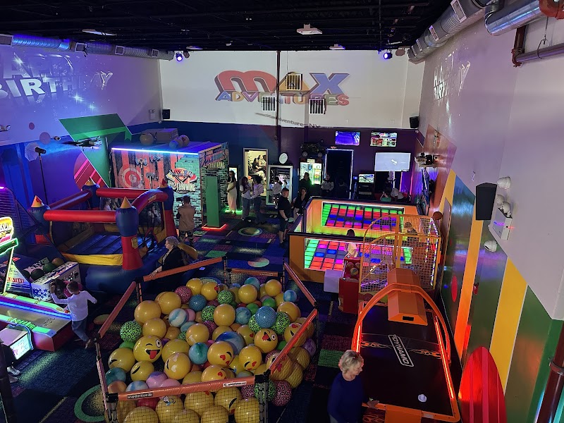 Max Adventures Kids Birthday Party Place photo 3