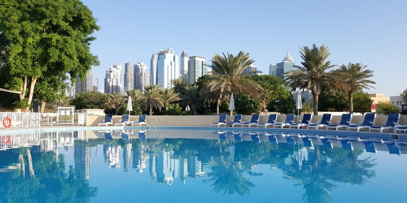 Meadows 2 Large Park and Pool