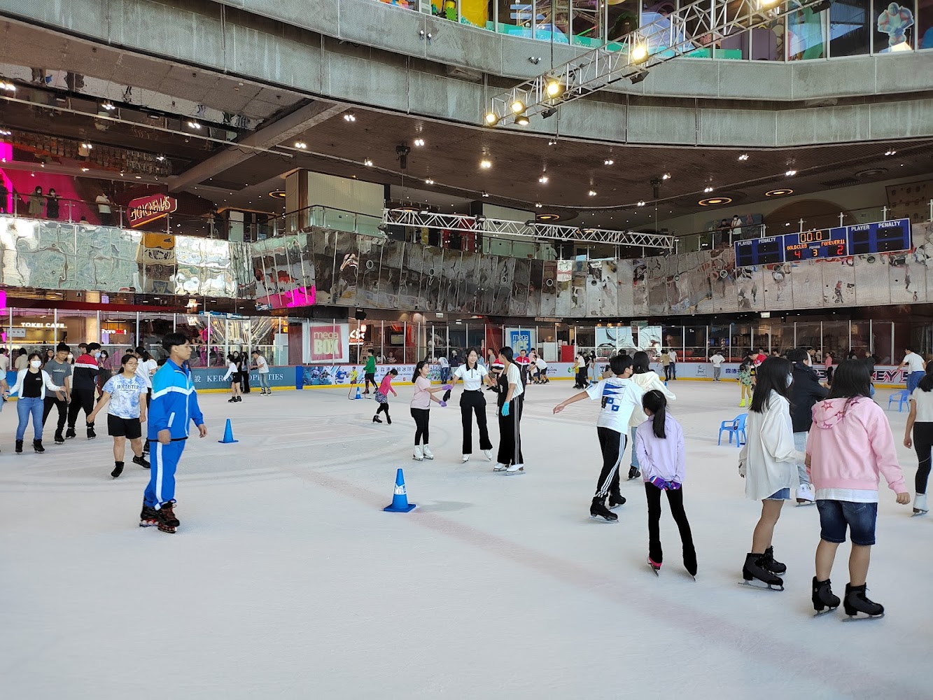 Mega Ice (Ice Rink) photo 2