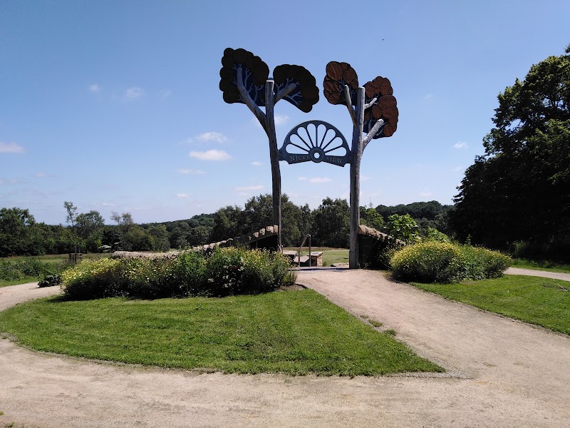 Middleton Park photo 2