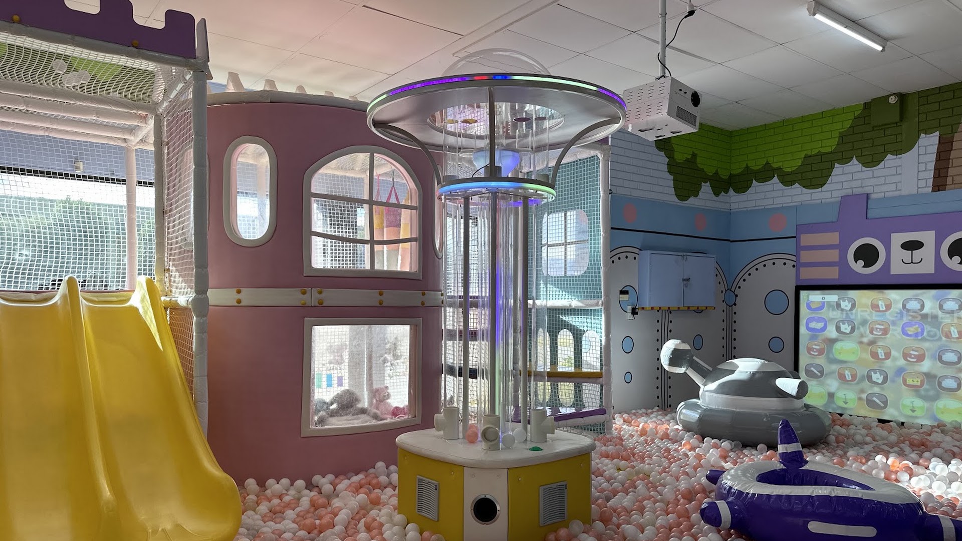 Mighty Jungle Indoor Cafe & Play Centre
