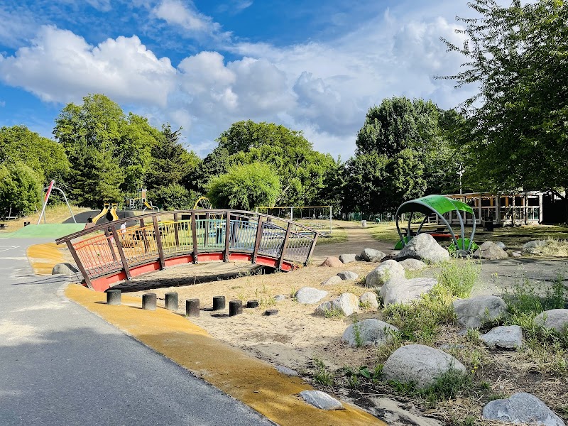 Mile End Children’s Park and Pavilion