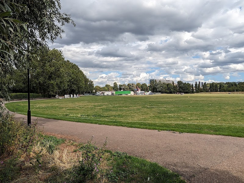 Millwall Park Children's Playground photo 2