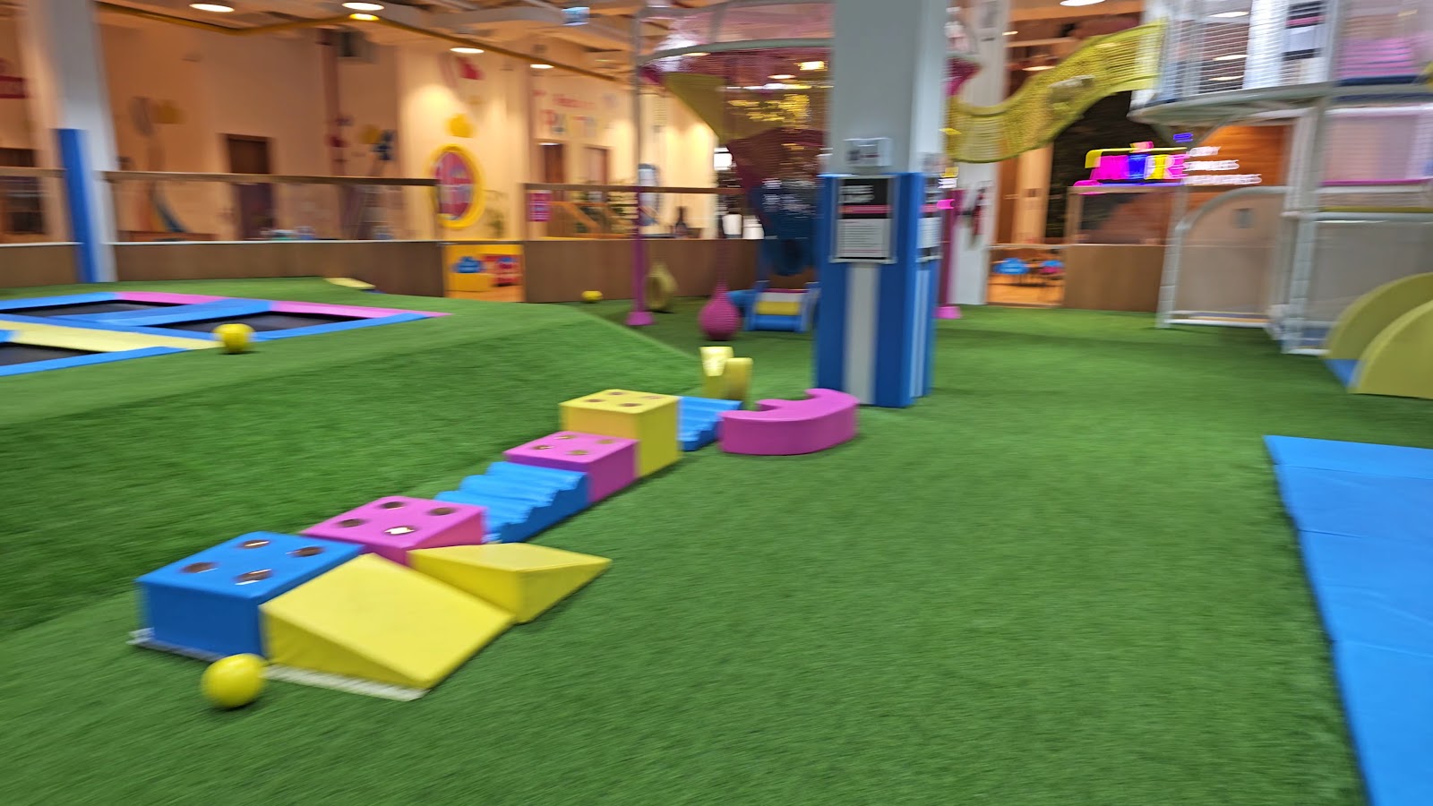miniBOUNCE Motor City photo 3
