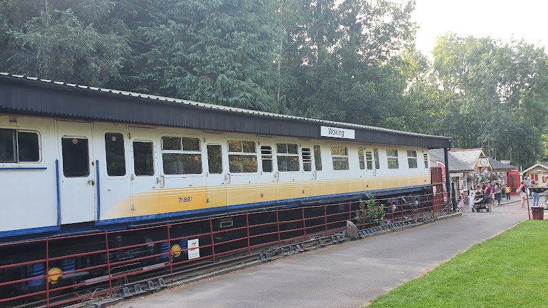 Mizens Railway (Woking Miniature Railway Society) photo 2