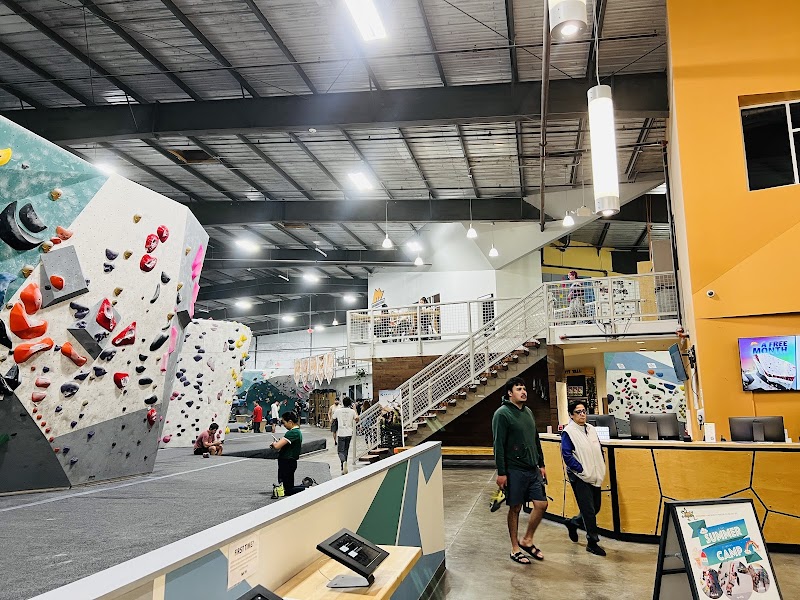 Momentum Indoor Climbing Silver Street photo 2