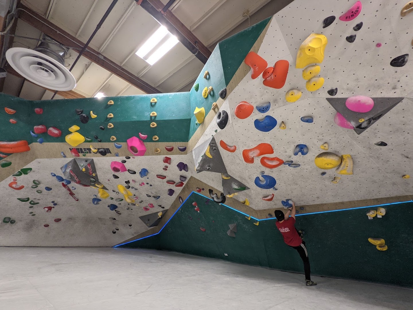 Momentum Indoor Climbing SODO photo 2