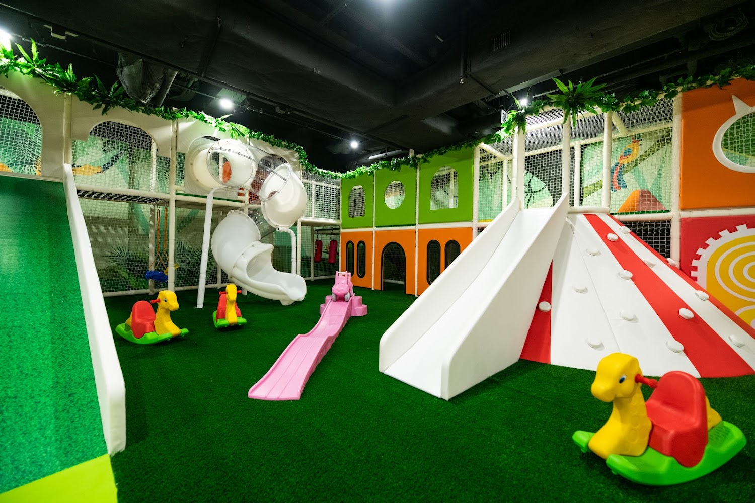 momoland (Hang Hau) photo 2