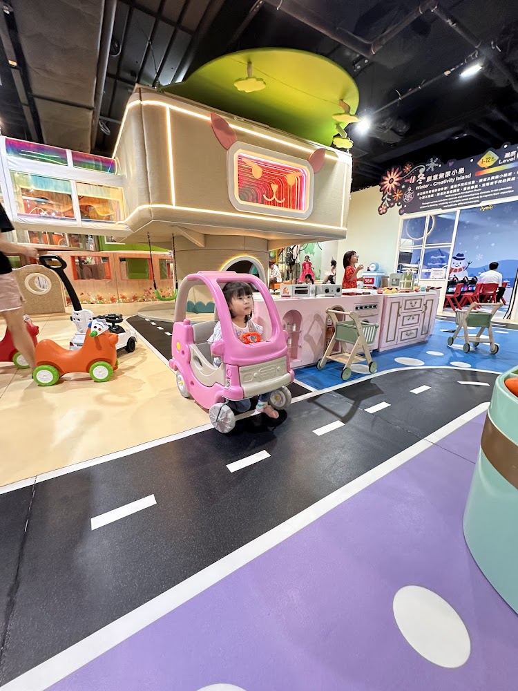 momoland (Hang Hau) photo 4