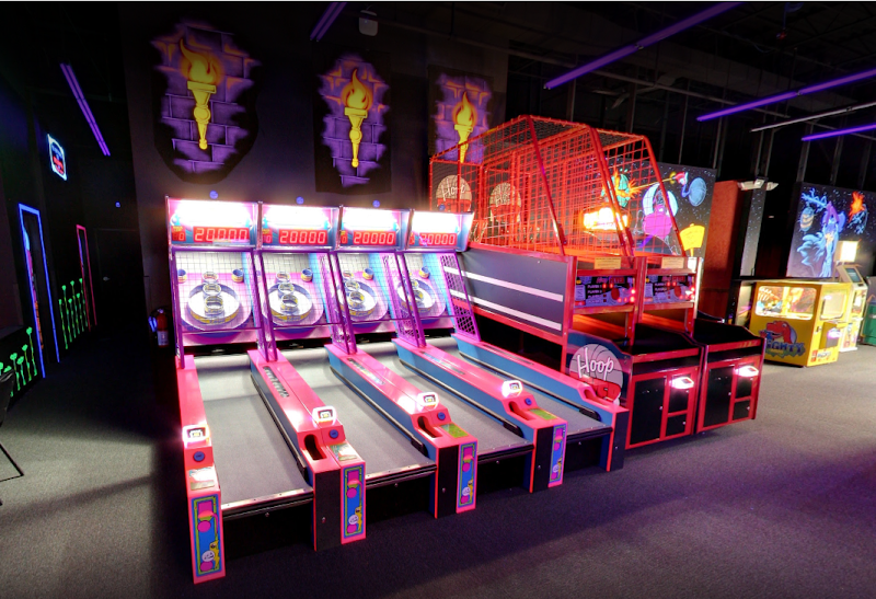 Monster Mini Golf Edison photo 3