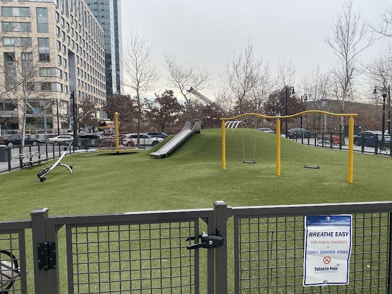 Morris Square Playground photo 2