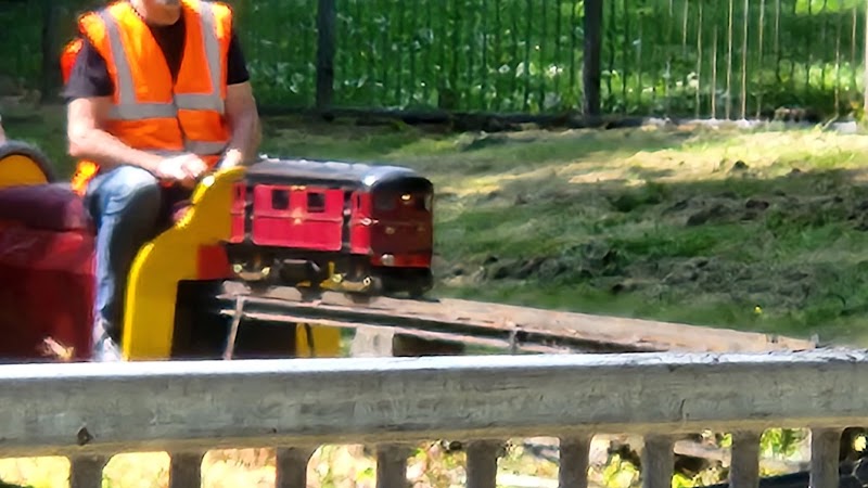 Moss Bank Park Miniature Railway photo 2