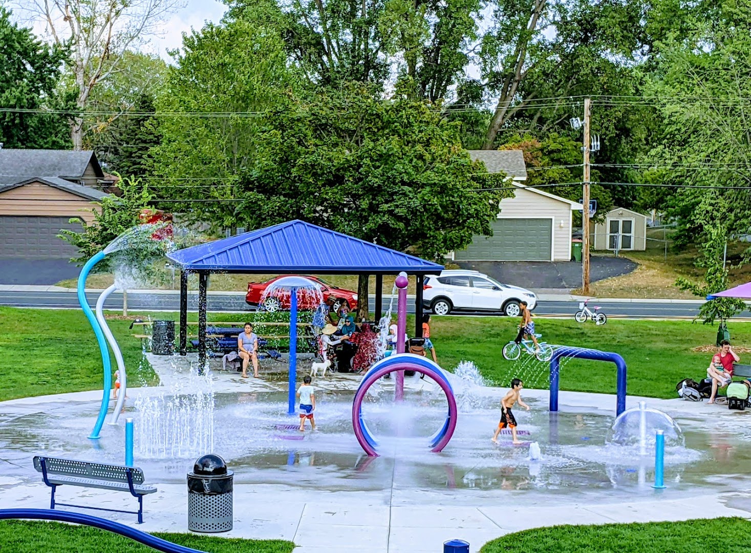 Mounds View Splash Down Splash Pad