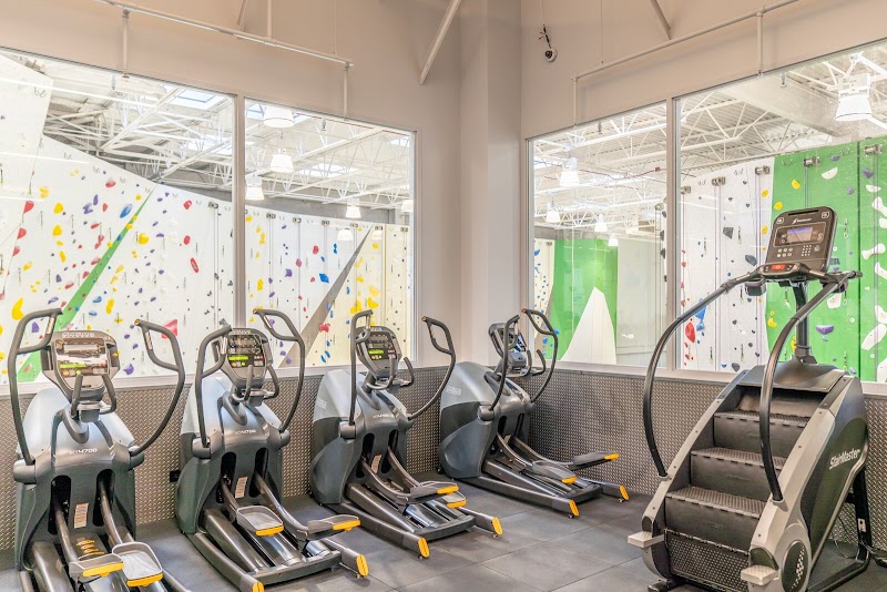 Movement Climbing, Yoga, Fitness photo 2