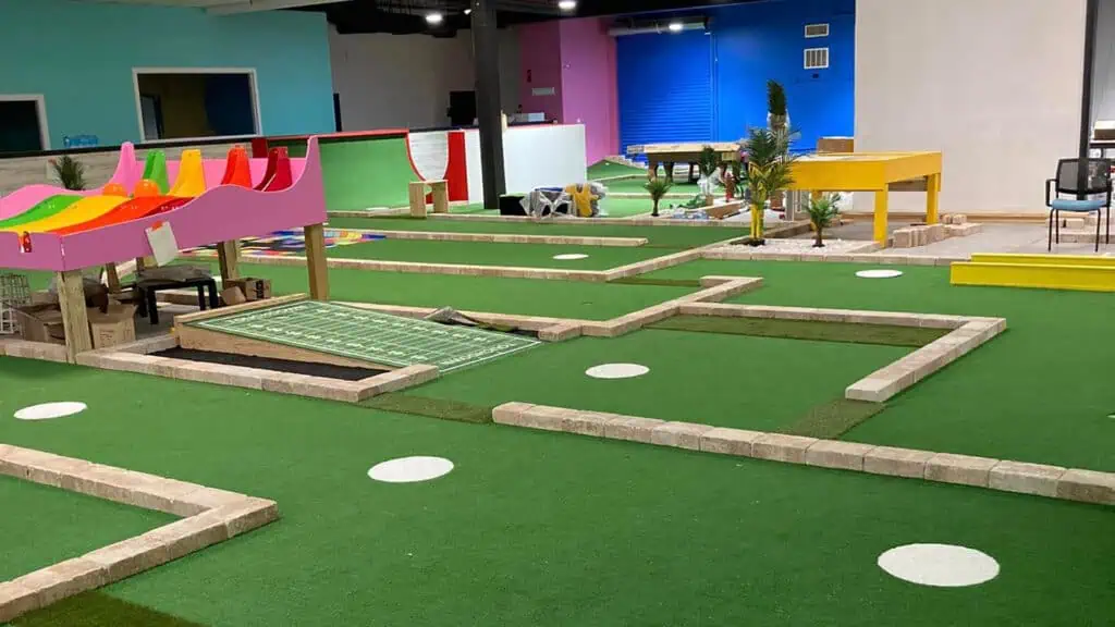 Mr. Putters Miniature Golf photo 2