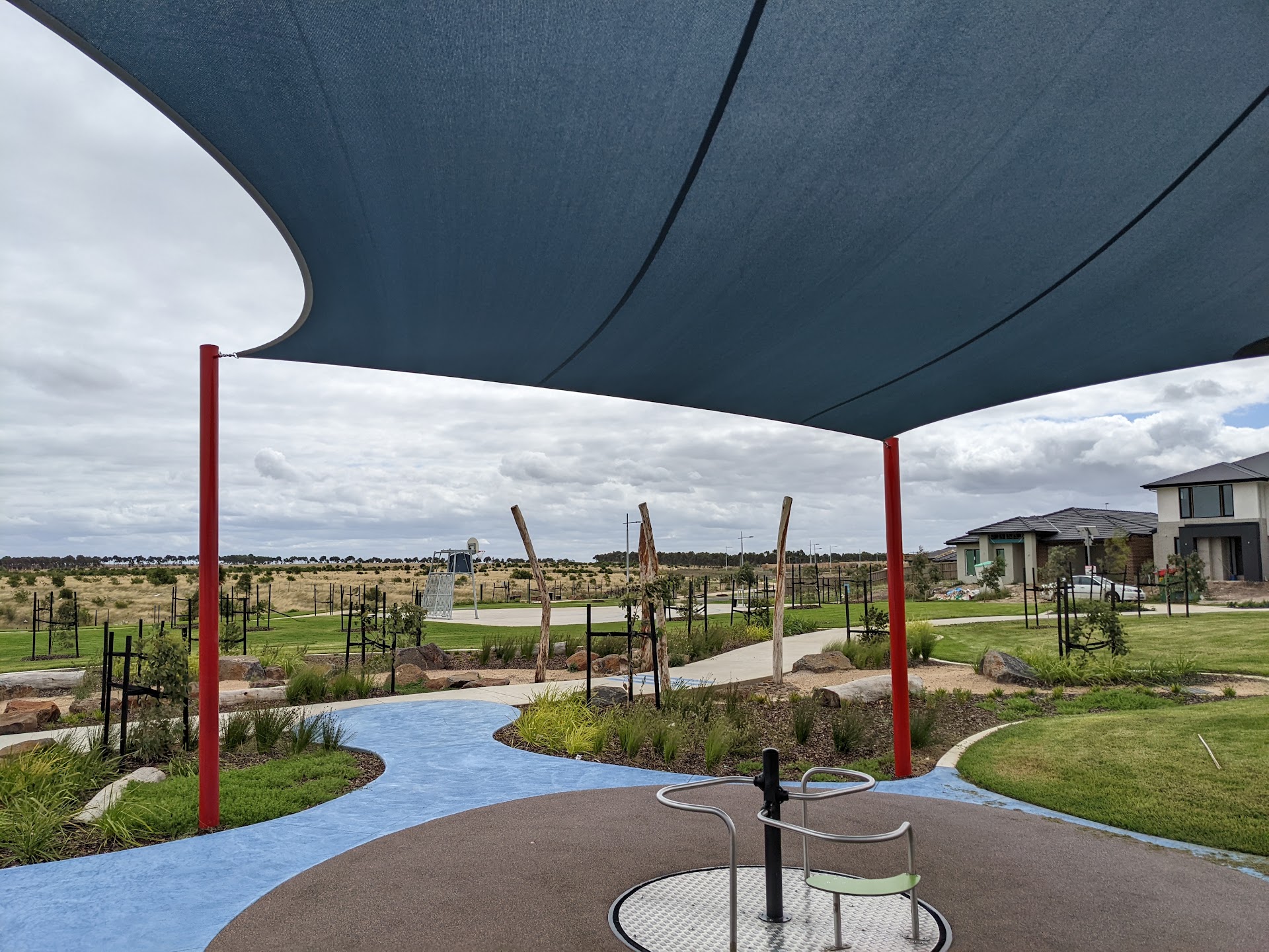 Muscatel Crescent Playground photo 2