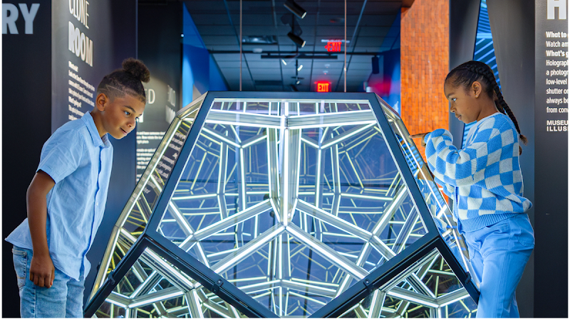 Museum of Illusions