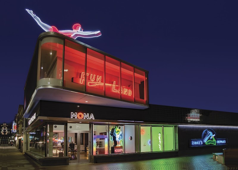Museum of Neon Art photo 2