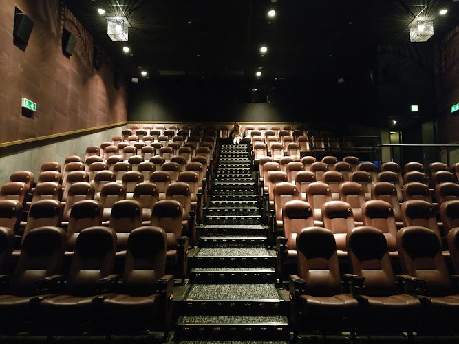 MY CINEMA YOHO MALL | Broadway Circuit