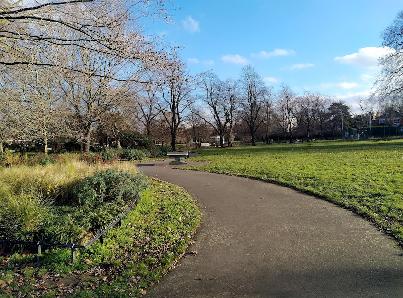 Myatt's Fields Park photo 2