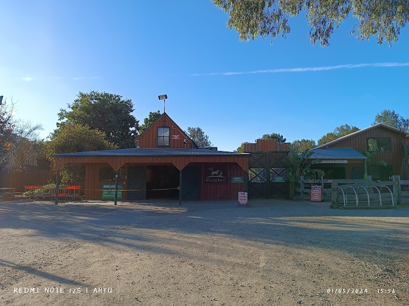 Myuna Farm