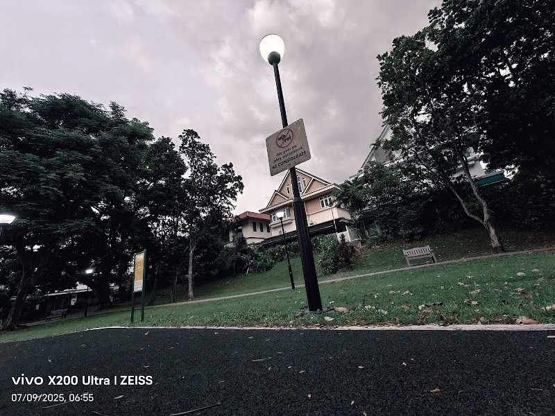 Photo of Neram Crescent Playground in Central