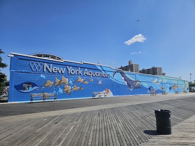 New York Aquarium Education Hall