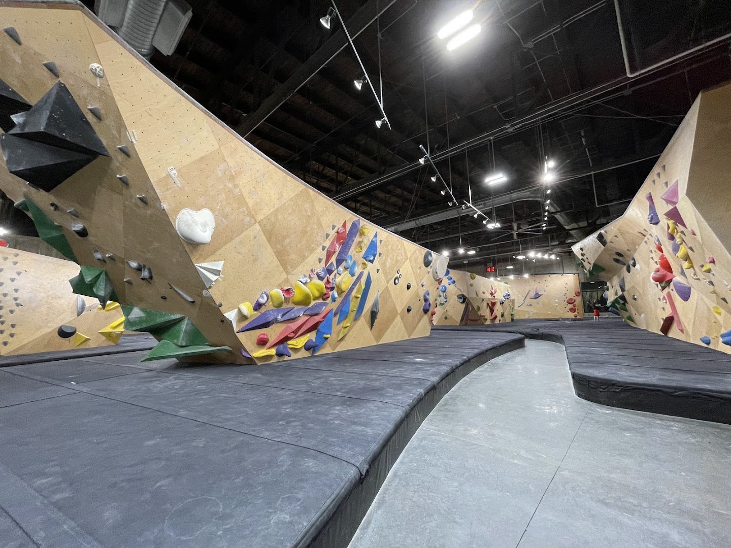 North Mass Boulder photo 3