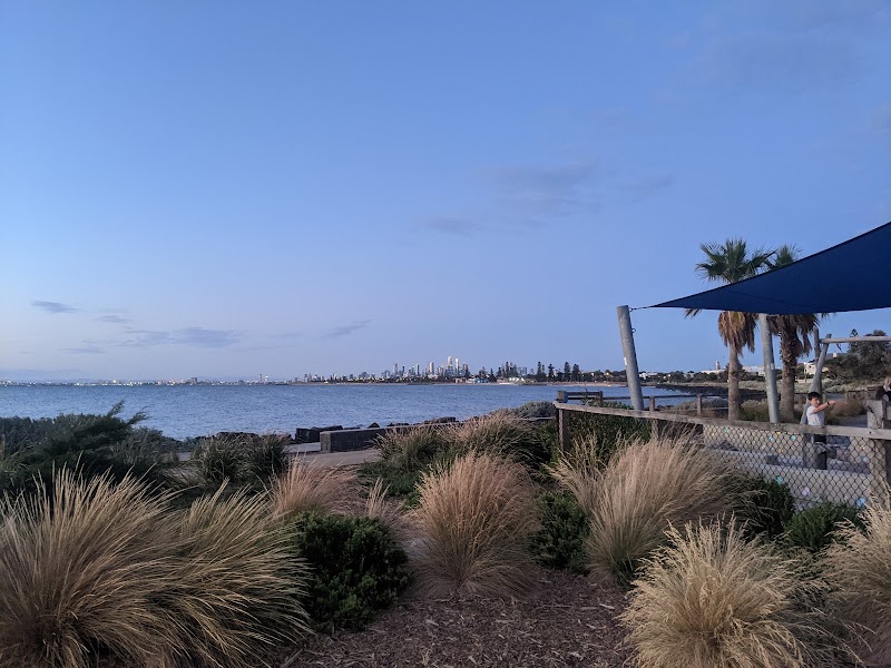 North Road Foreshore Reserve Playground photo 3