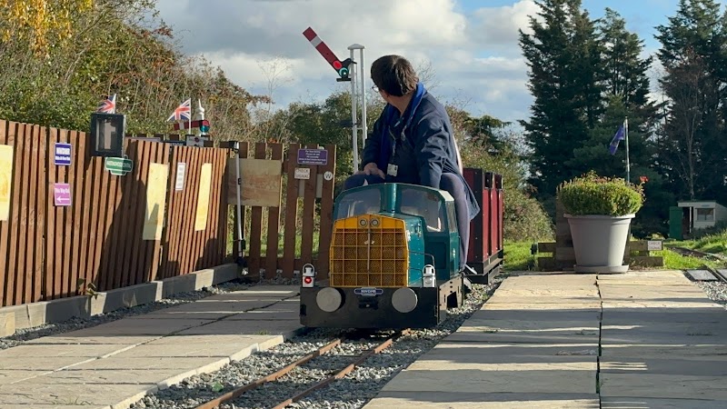 North Weald & District Miniature Railway photo 2
