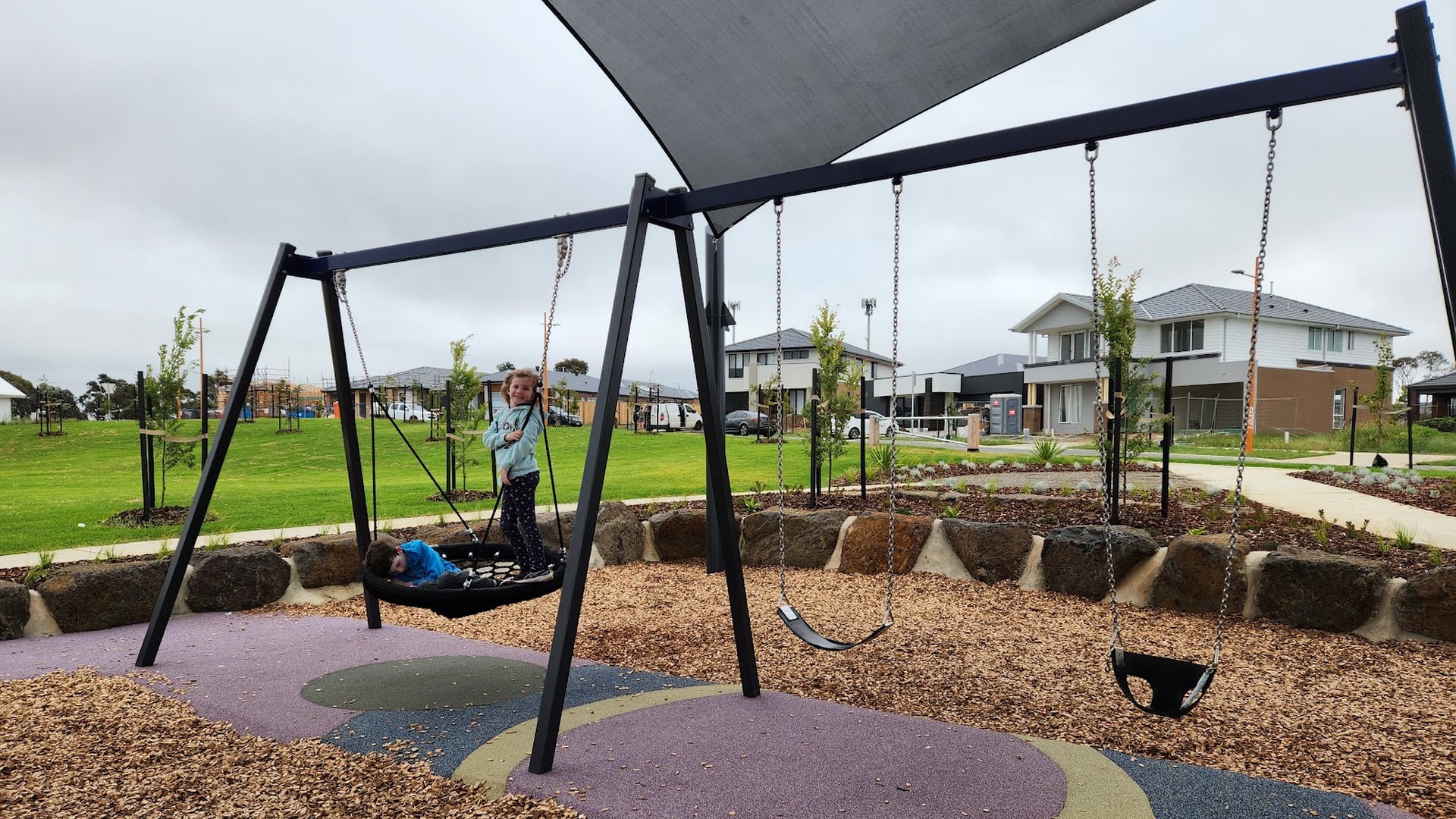 Nova Park photo 2