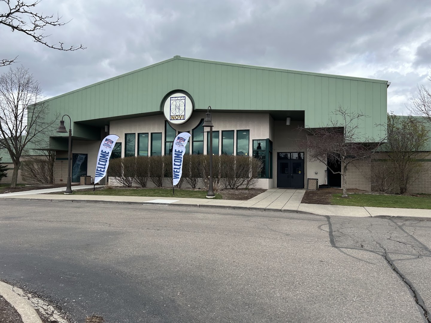 Novi Ice Arena photo 2