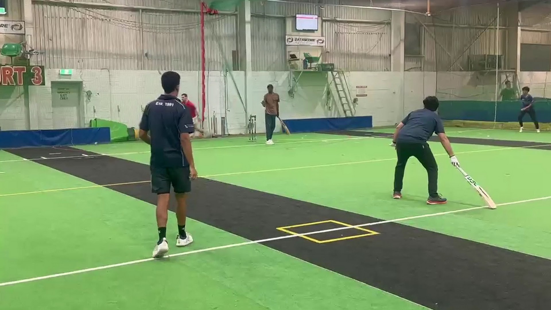 Oakleigh Indoor Sports Centre photo 2