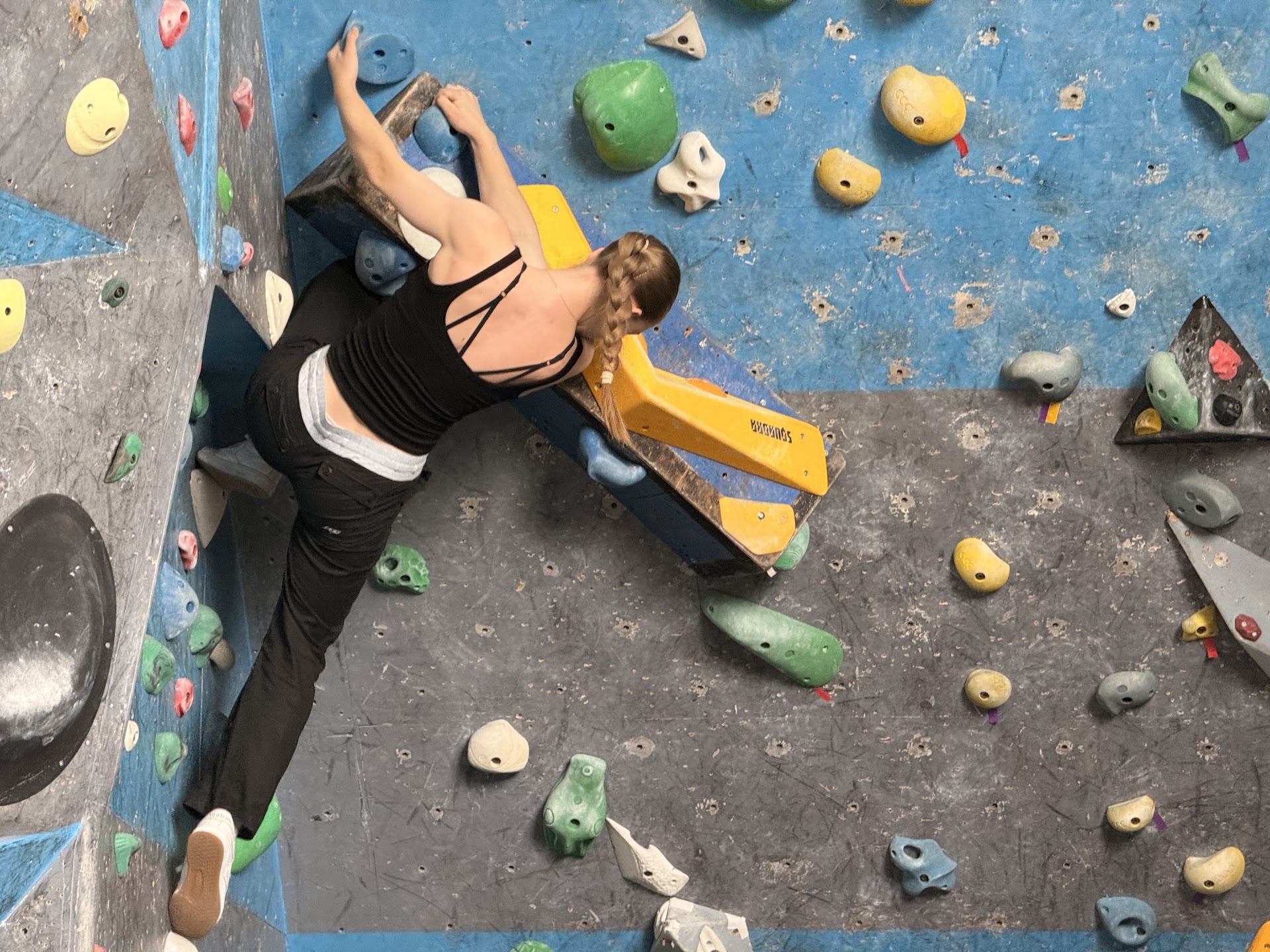 Oasis Climbing photo 3
