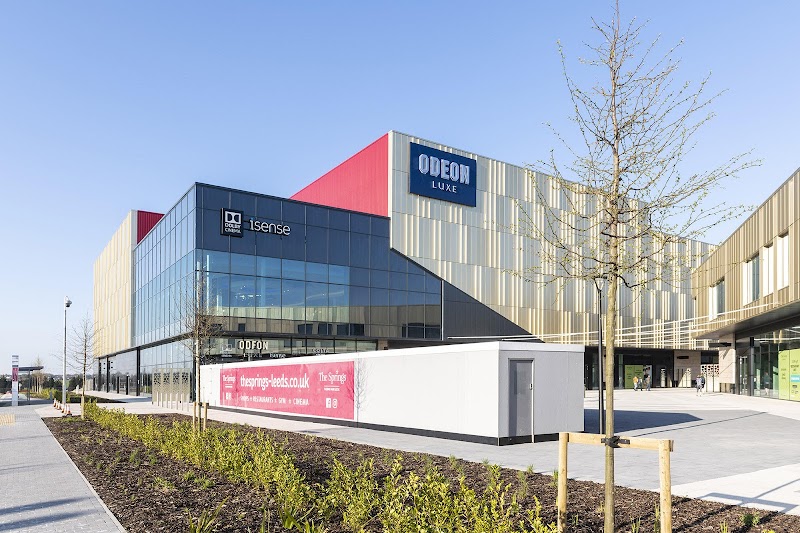 ODEON Luxe Leeds Thorpe Park photo 3