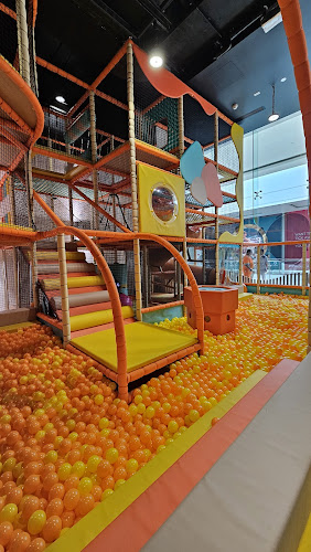 Orange Wheels - Circle Mall