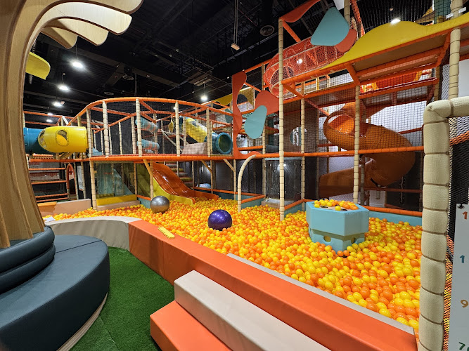 Orange Wheels - Nad Al Sheba Mall