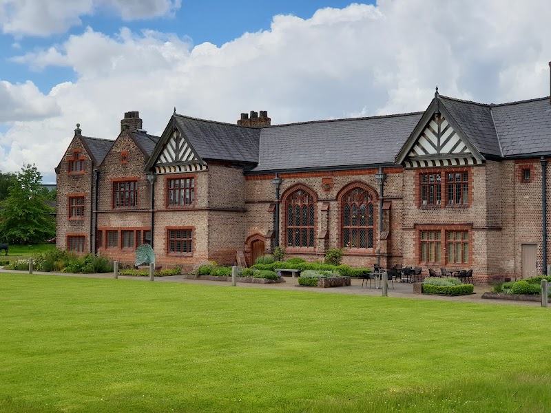 Ordsall Hall photo 2