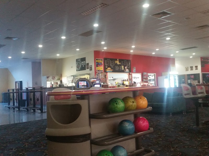 Oz Tenpin Epping photo 3