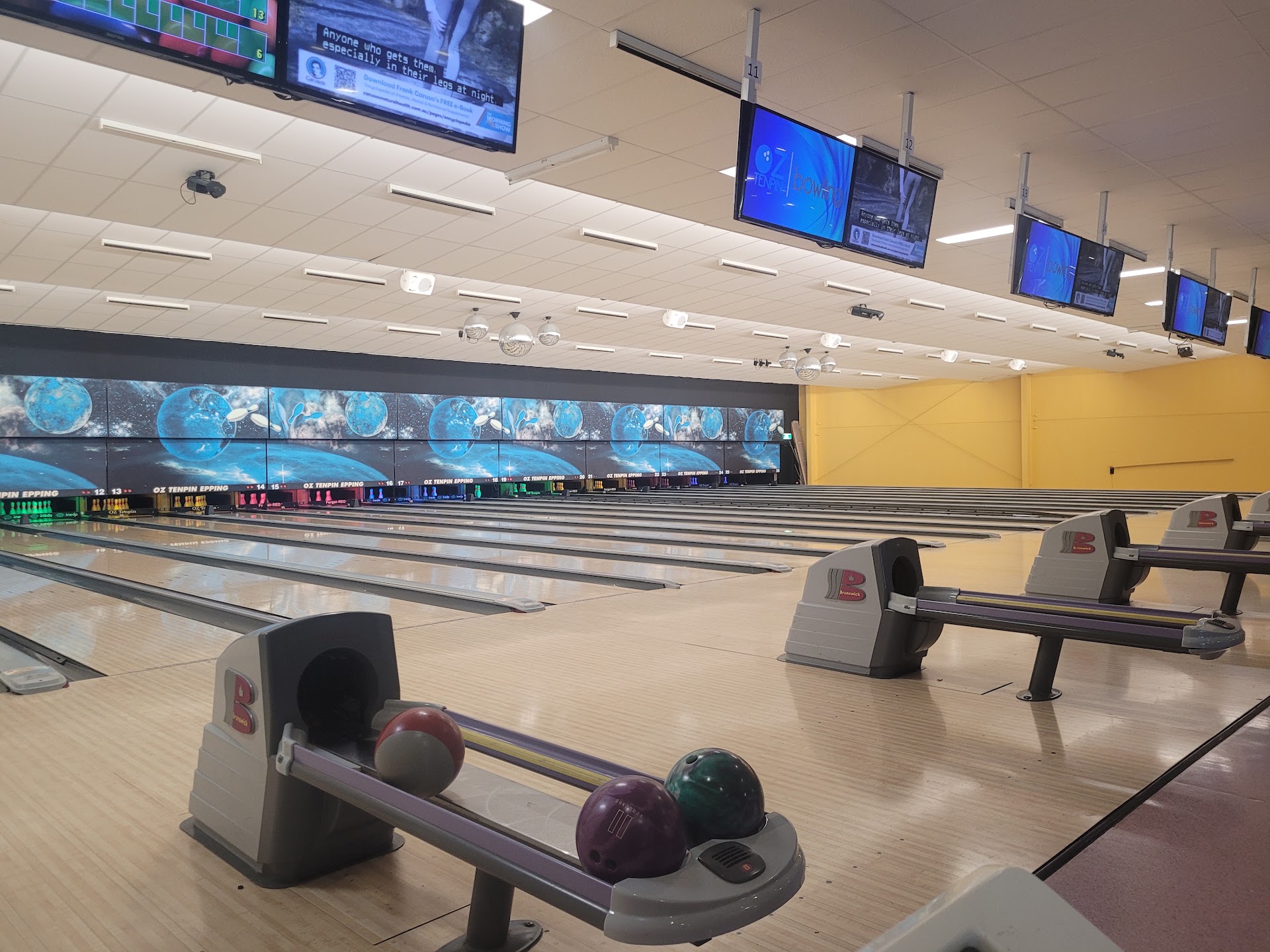 Oz Tenpin Epping photo 3