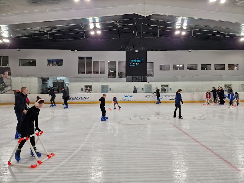 Ozone Ice Rink photo 2