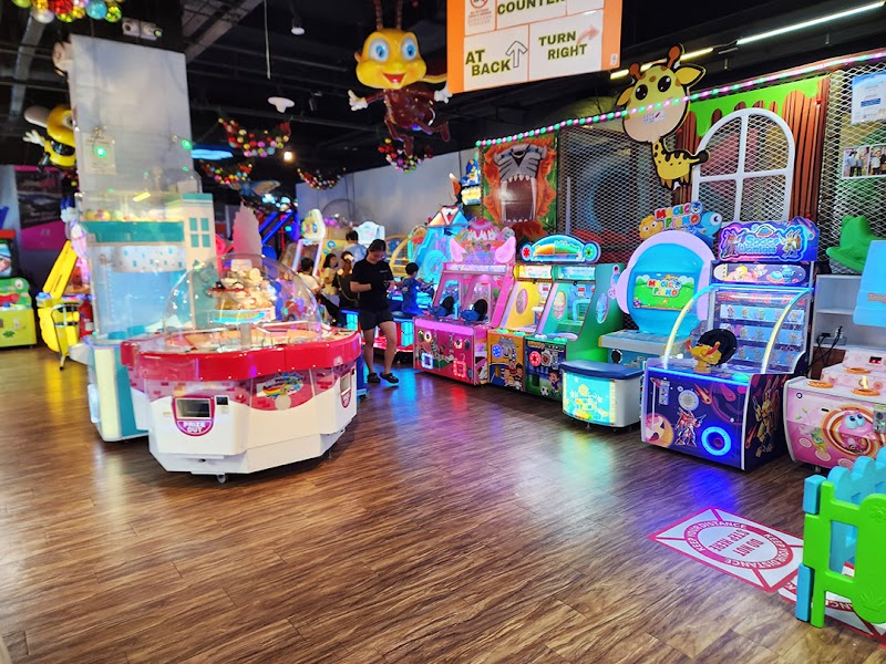Paco FunWorld - KWM