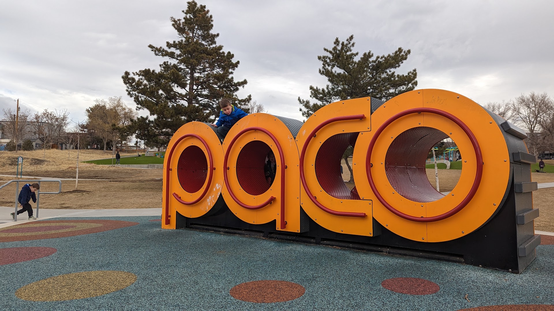 Paco Sanchez Playground photo 2