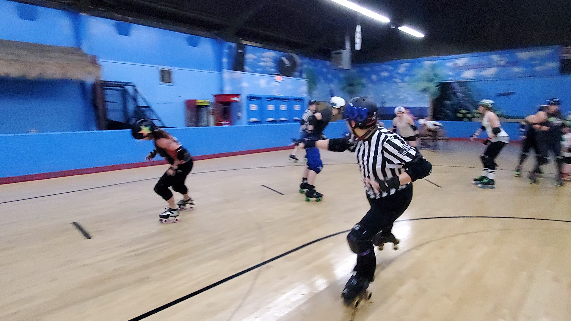 Paradise Skate Roller Rink photo 3