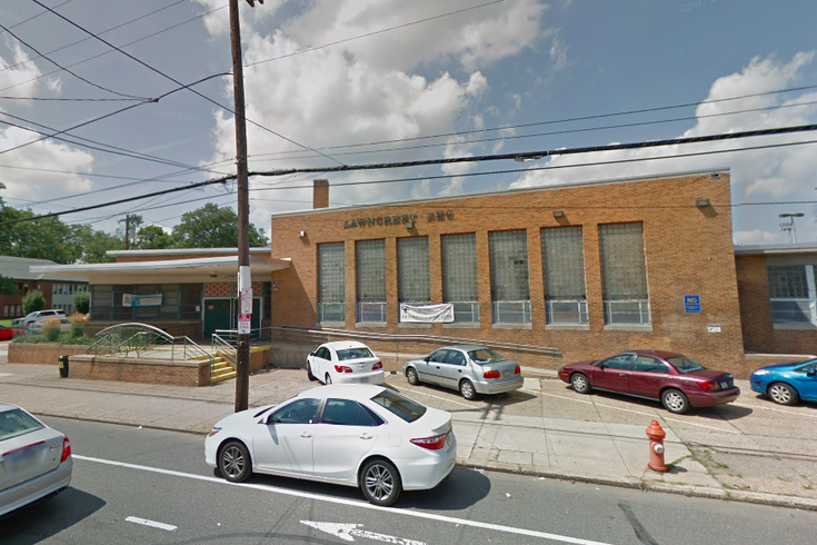 Parque lawncrest photo 2