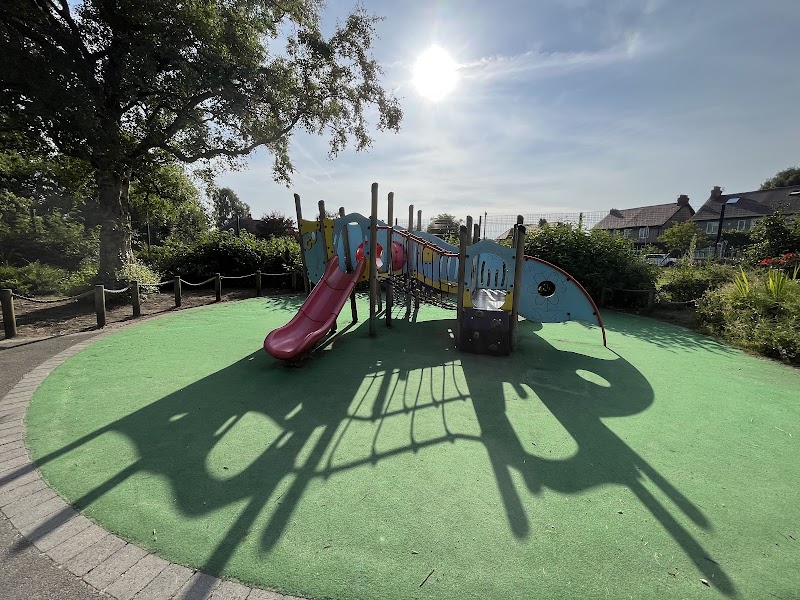Parr Fold Park Playground photo 2