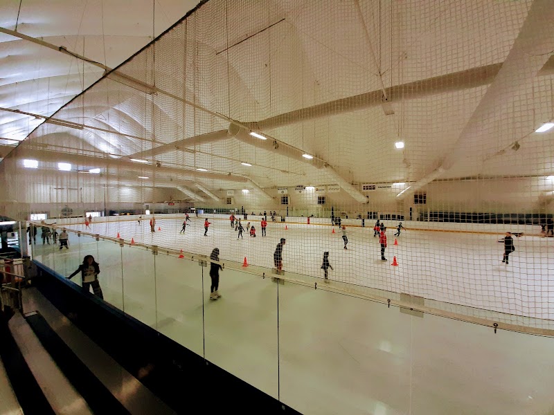 Pasadena Ice Skating Center photo 2