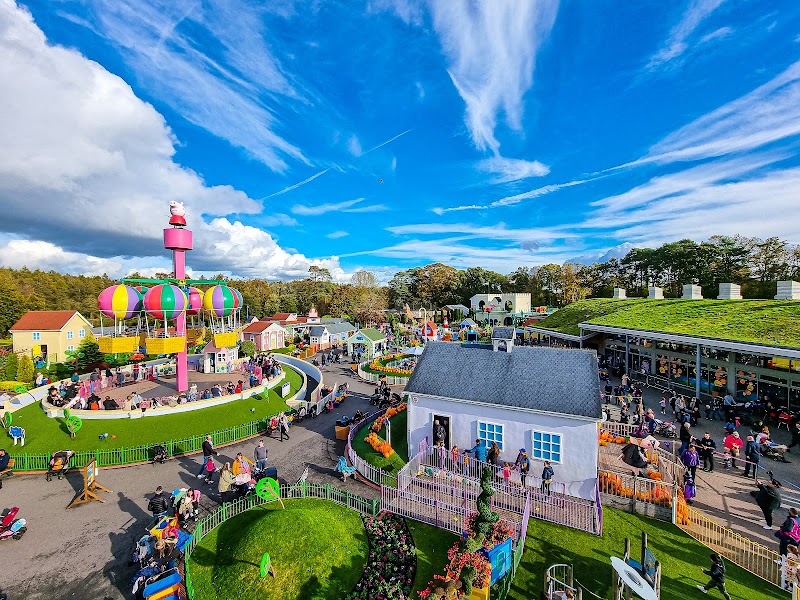 Paultons Park Home of Peppa Pig World photo 3