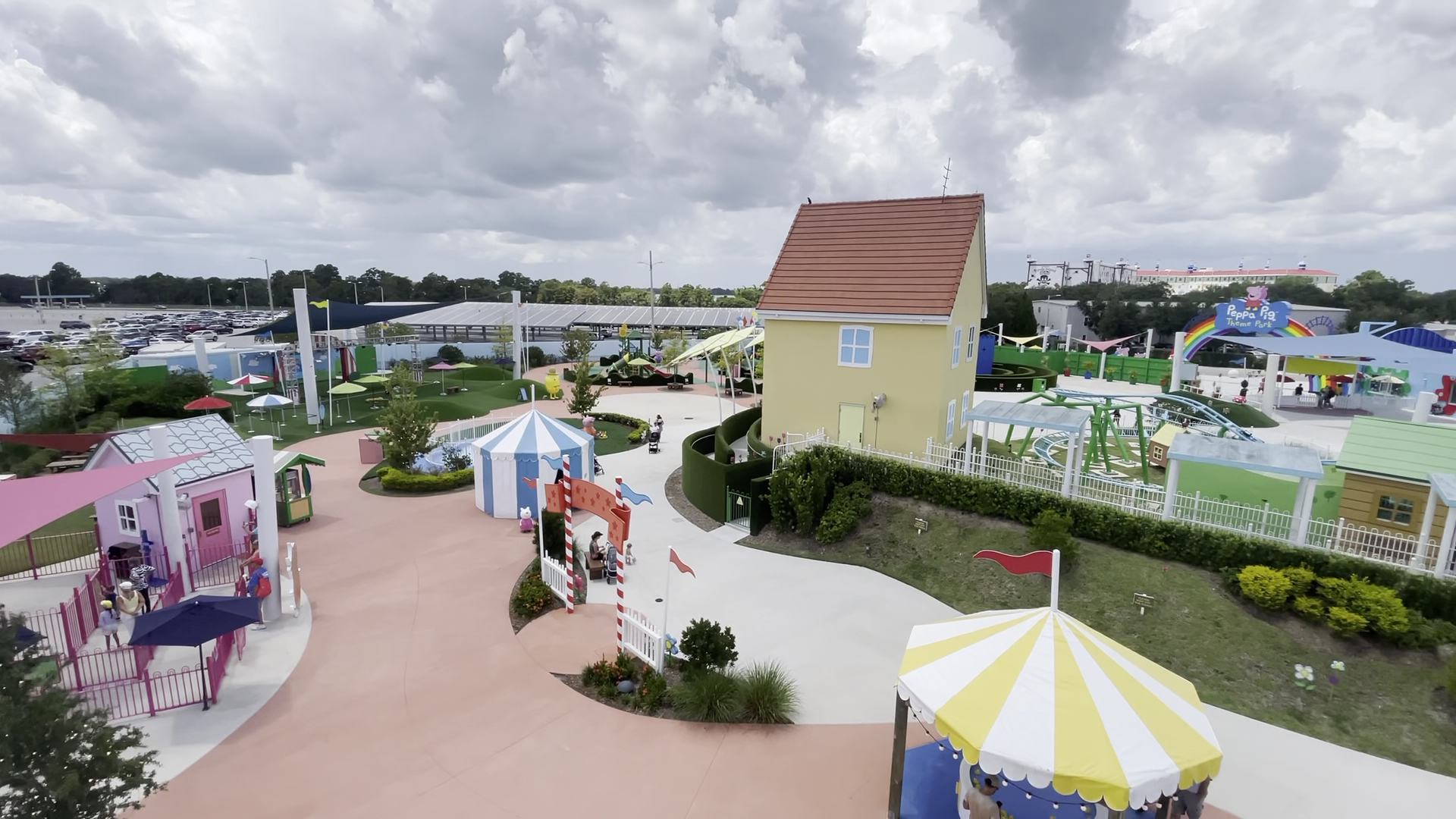 PEPPA PIG Theme Park Florida photo 2