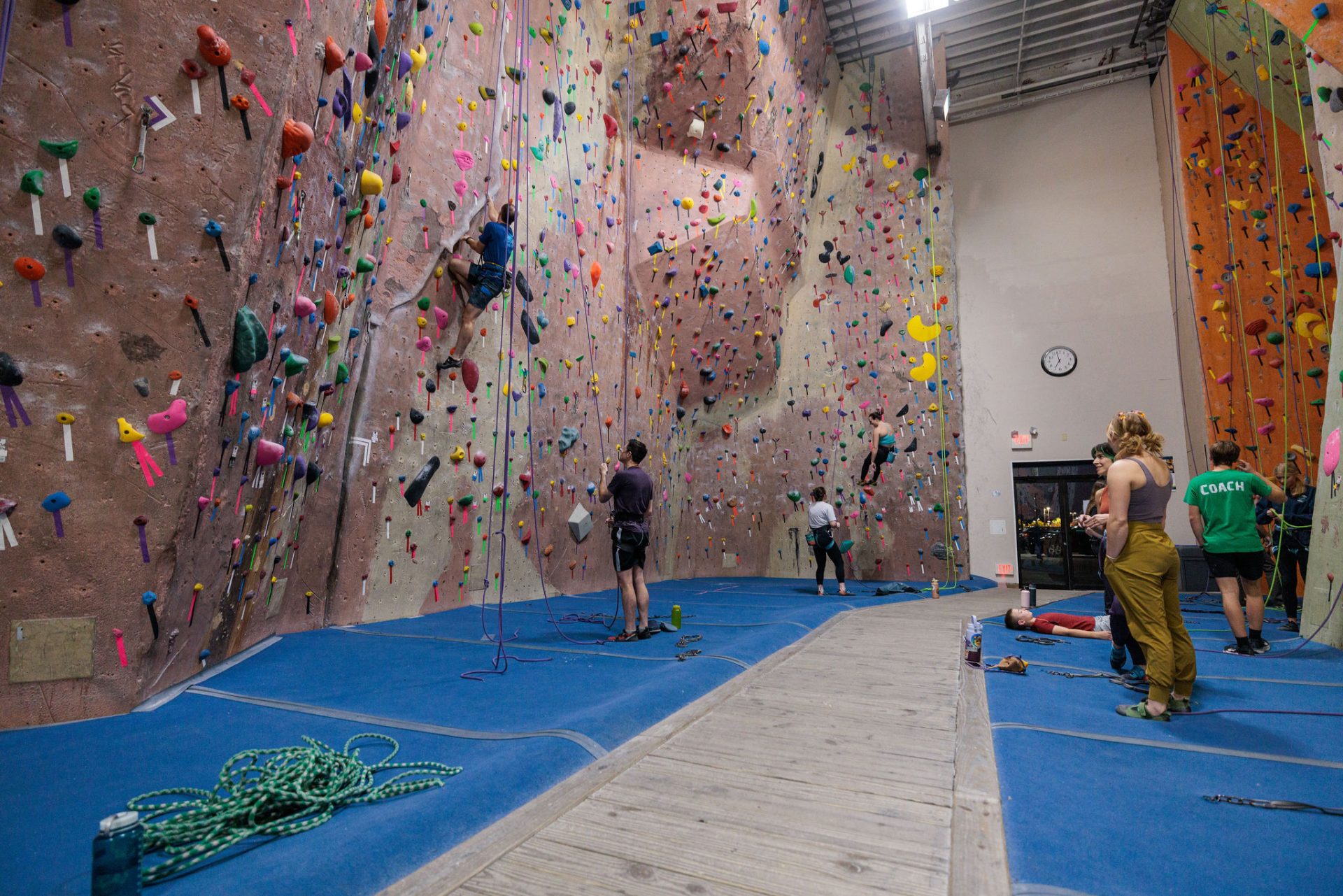 Philadelphia Rock Gyms - Oaks photo 2